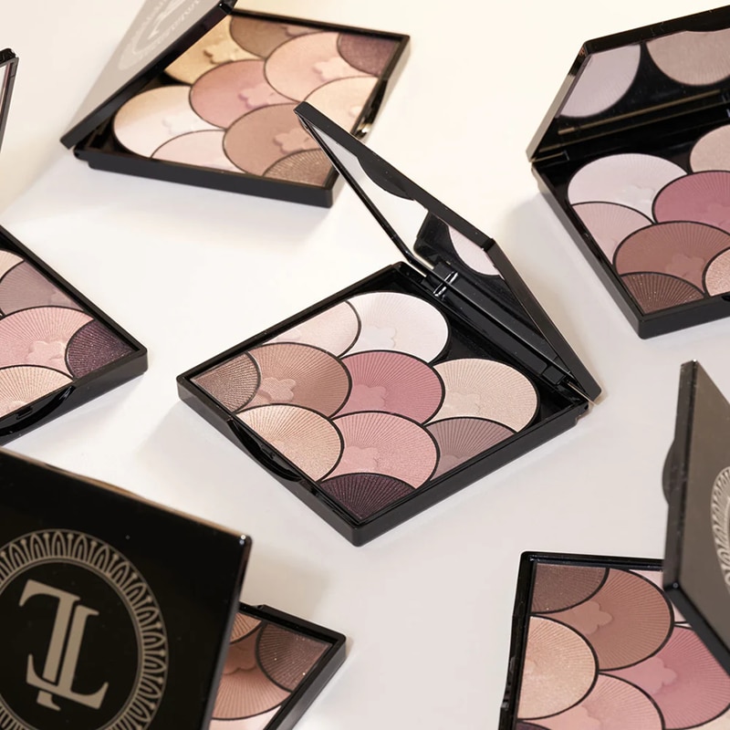 ジルスチュアート ブルームクチュール アイズ｜EVA SKY SHOP