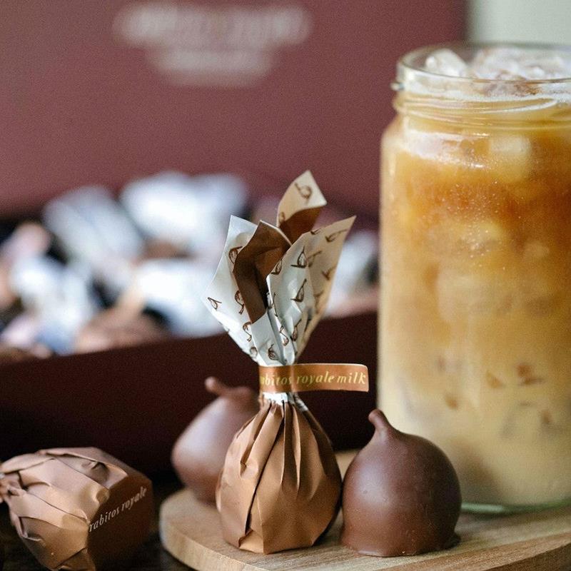 RABITOS ROYALE Dark Chocolate Fig Bonbon｜EVA SKY SHOP