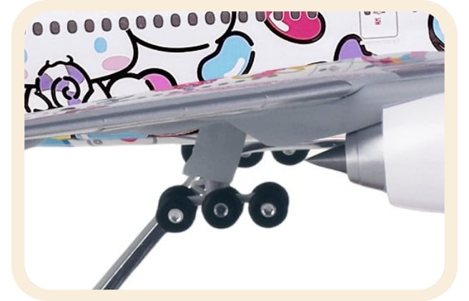 EVA AIR エバー航空 777-300ER ハローキティ Ph 1:400