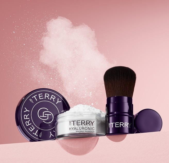 BY TERRY Hyaluronic 8HA Hydra-powder Set with Kabuki Brush