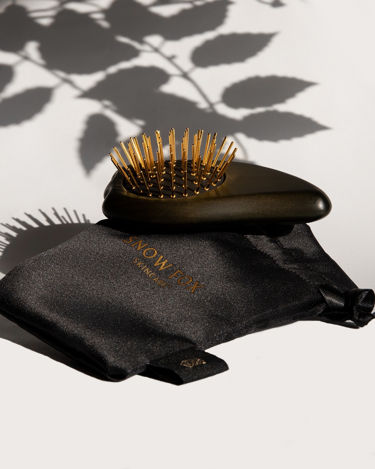 SNOW FOX Gua Sha Brush & Massager: Ghost Edition｜EVA SKY SHOP